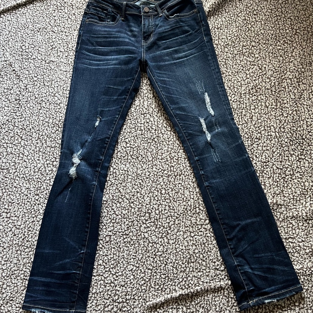 Buckle Back Jeans fit no. 76. Size 28x32 straight.